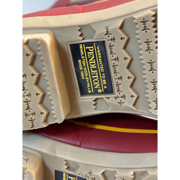 PENDLETON WOMEN'S NATIONAL PARK TALL RED RAIN BOOTS (New) - Picture 7 of 8